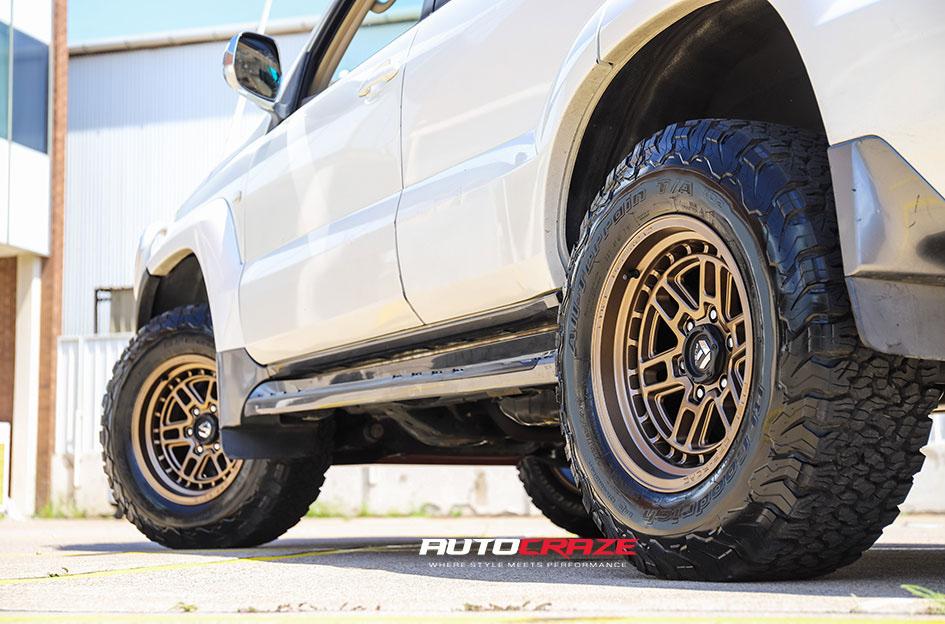 TOYOTA-PRADO-NITRO-BRONZE